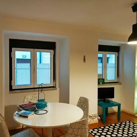 Apartamento No Coracao Do Bairro Alto Sta Catarina Lissabon